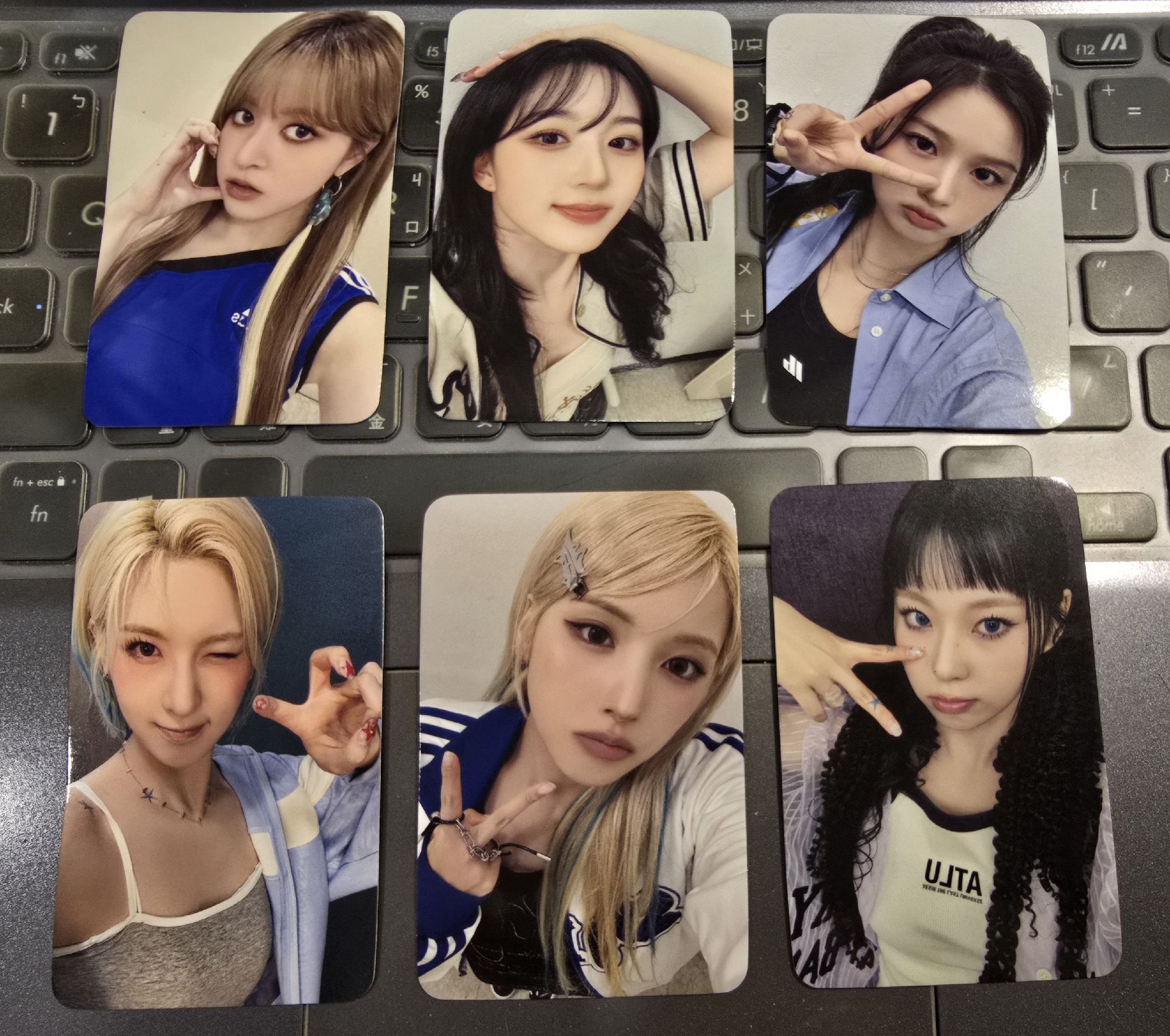 STICK OUT sw 2.0 簽售卡一套