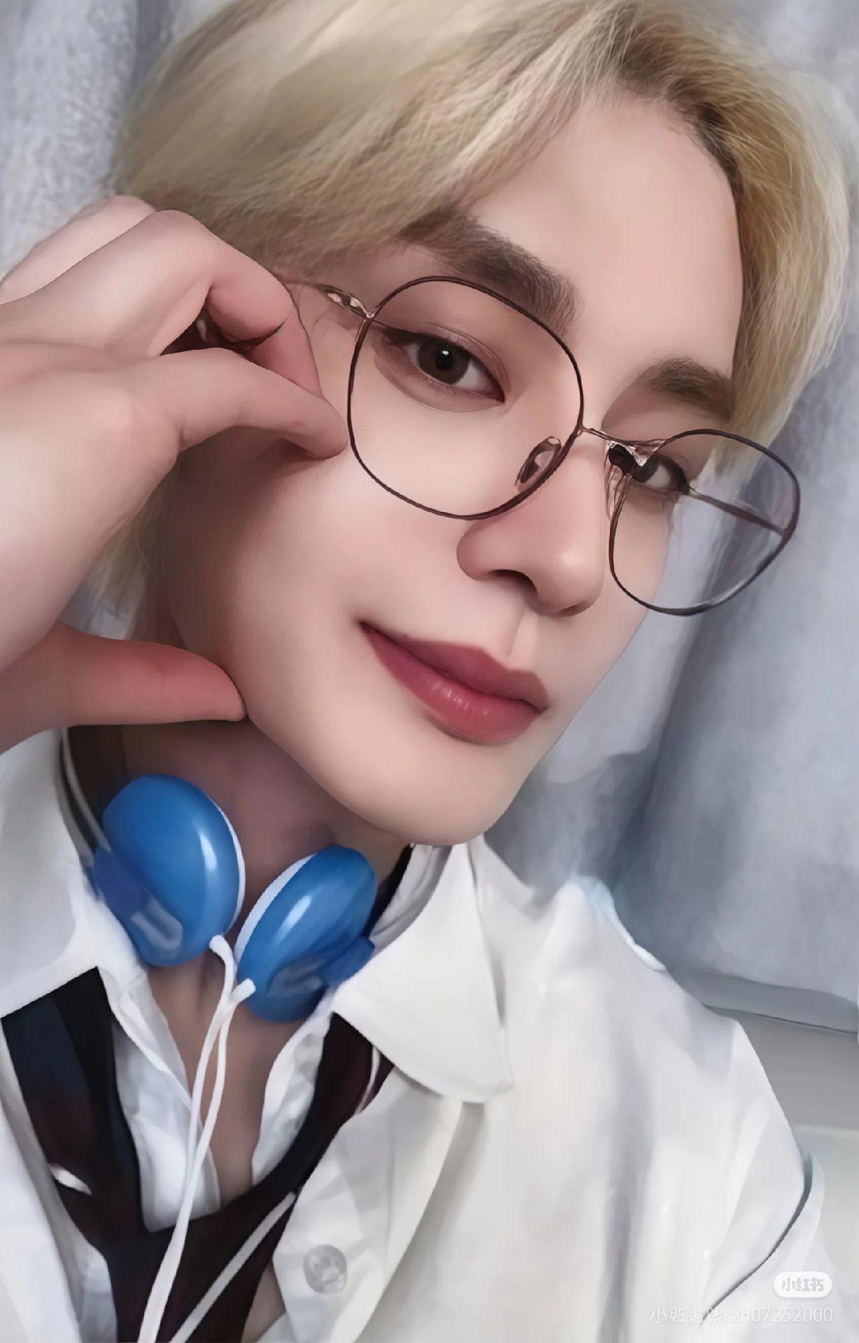 星河復古耳機雄