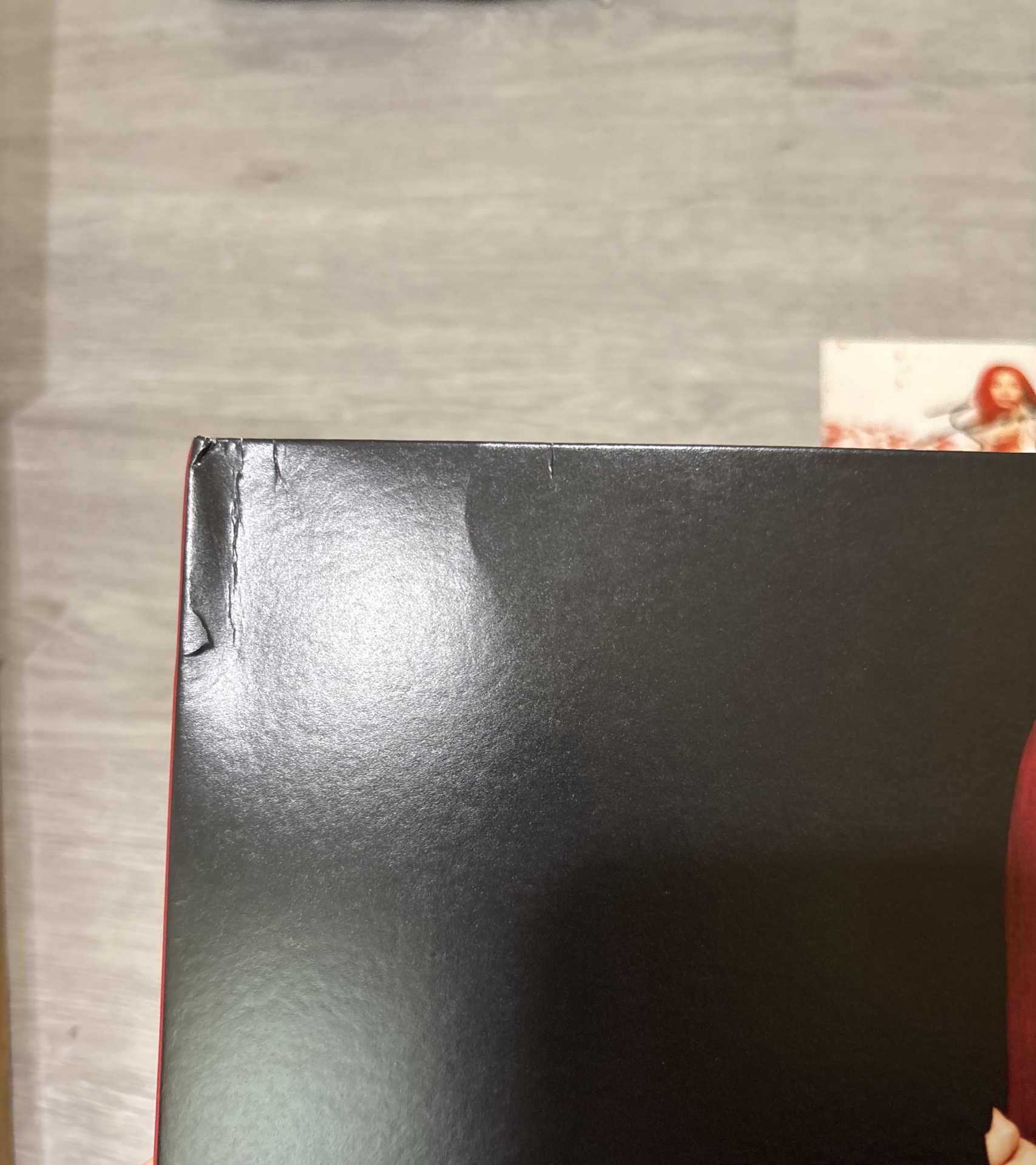 Jennie 《RUBY》親簽紅膠（兩張簽卡）