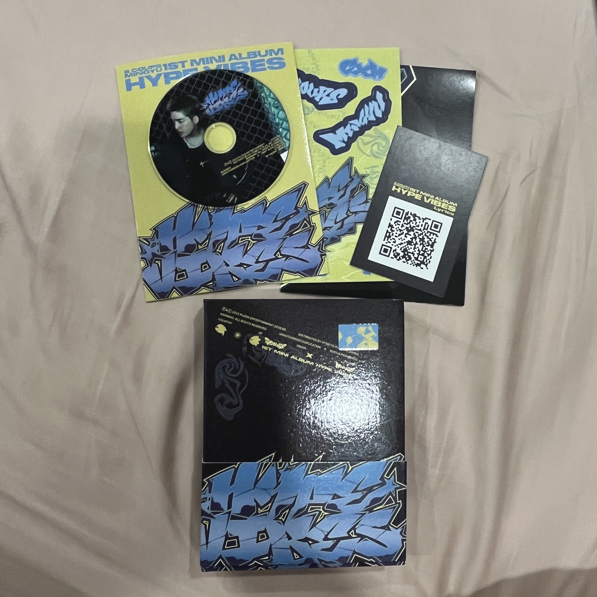 HYPE VIBES COMBI空專(喆CD)