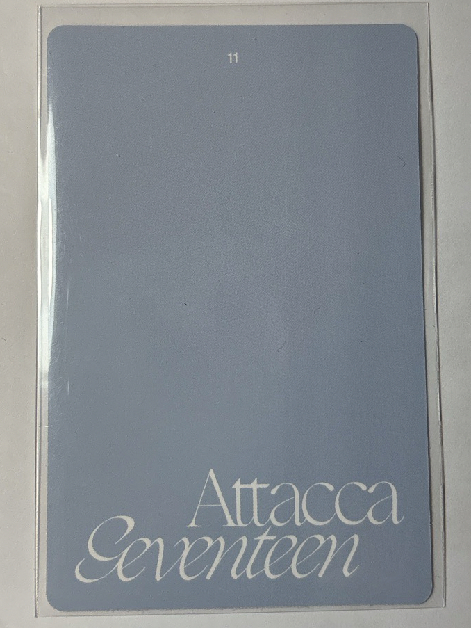 白衣圓 迷九 attaca