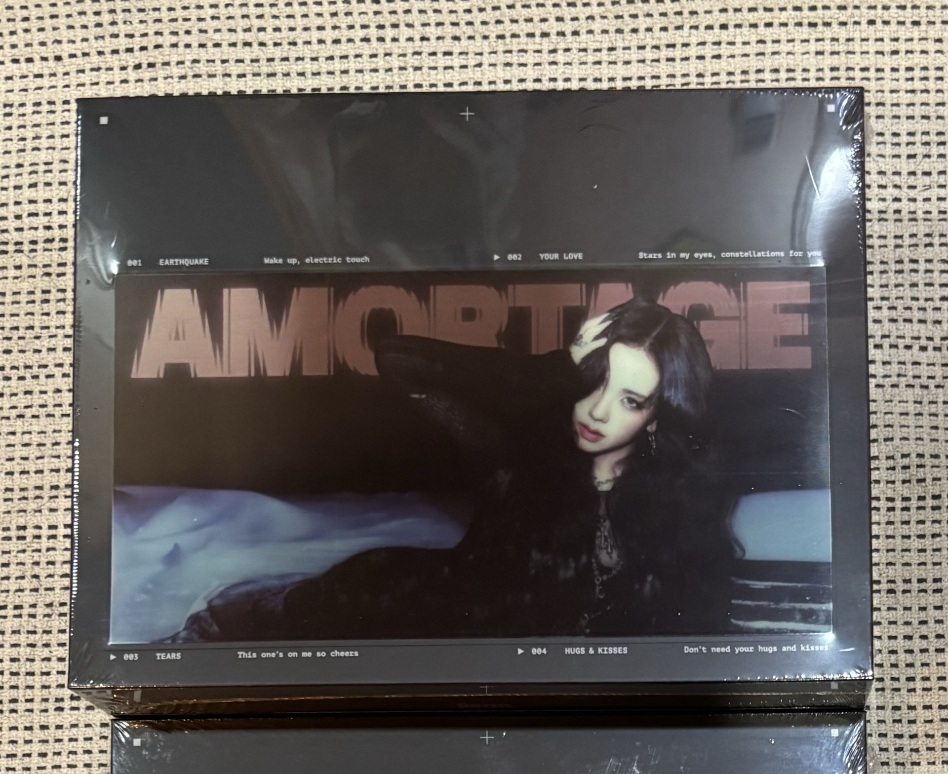 Blackpink Jisoo 「美版」黑版專輯 全新未拆 《AMORTAGE》
