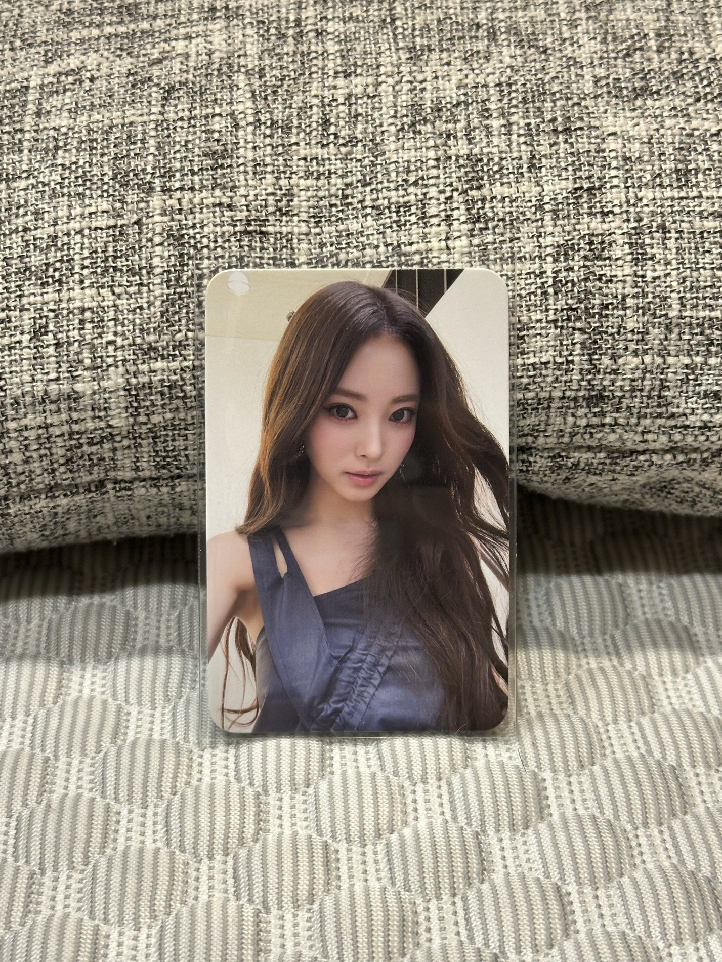 MEOVV｜DMM特典卡Anna