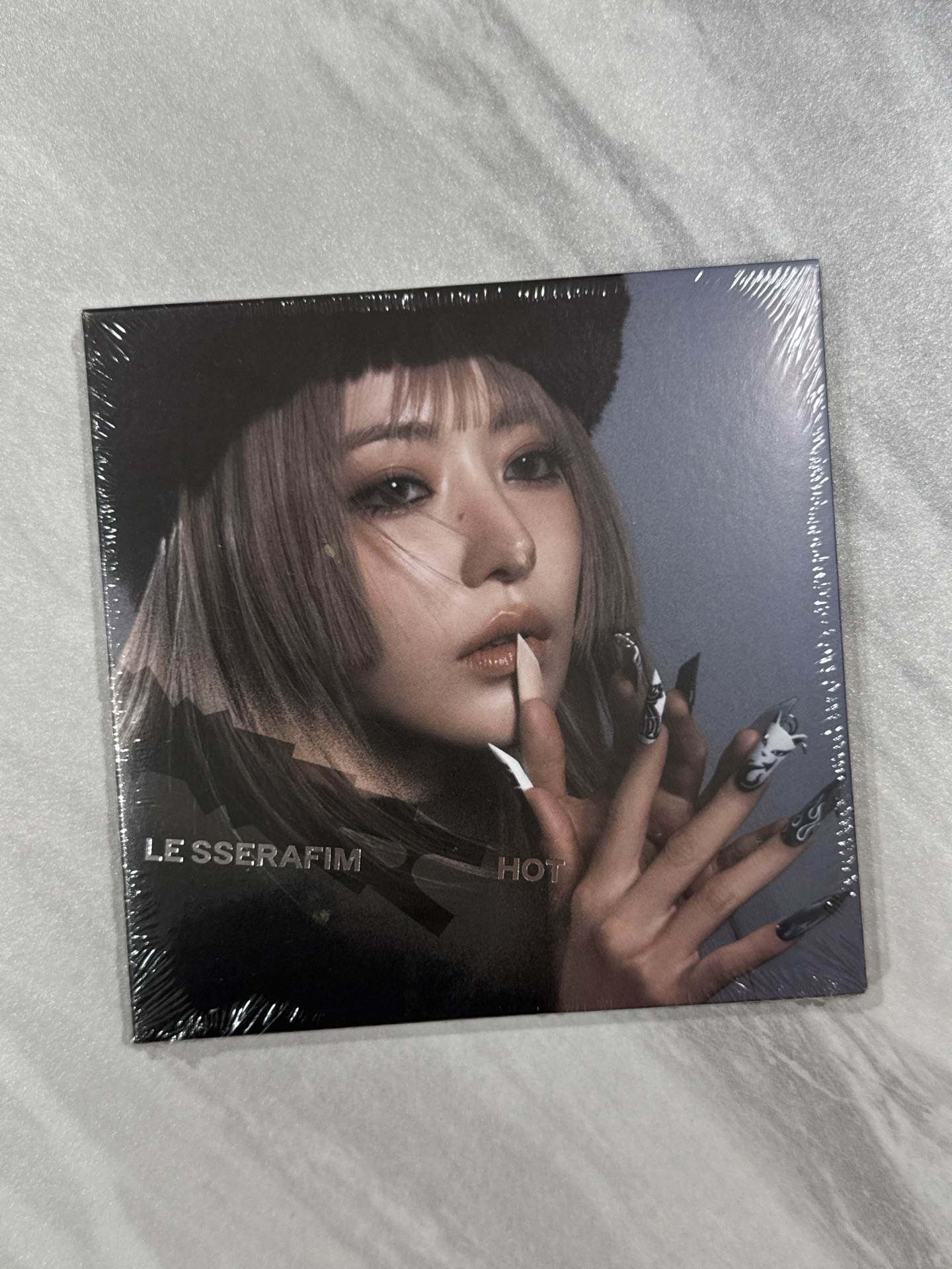 LESSERAFIM HOT 櫻花單封 未拆 