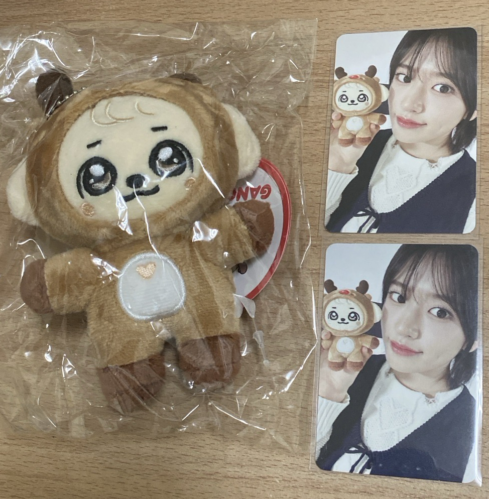 IVE Yujin 安俞真 聖誕娃含卡