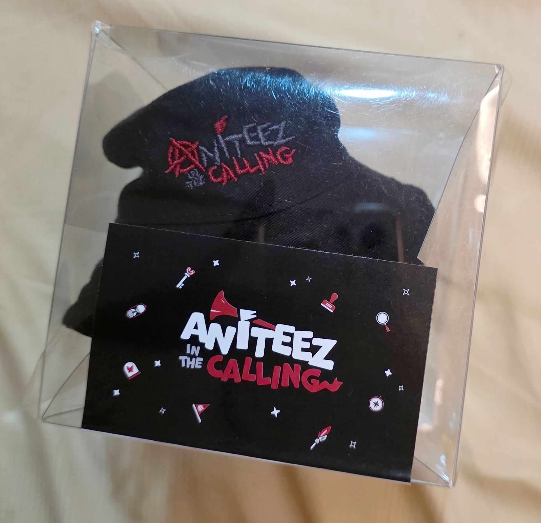 ANITEEZ IN THE CALLING BUCKET HAT KEYCHAIN 漁夫帽鑰匙圈 ⚠️盒損⚠️