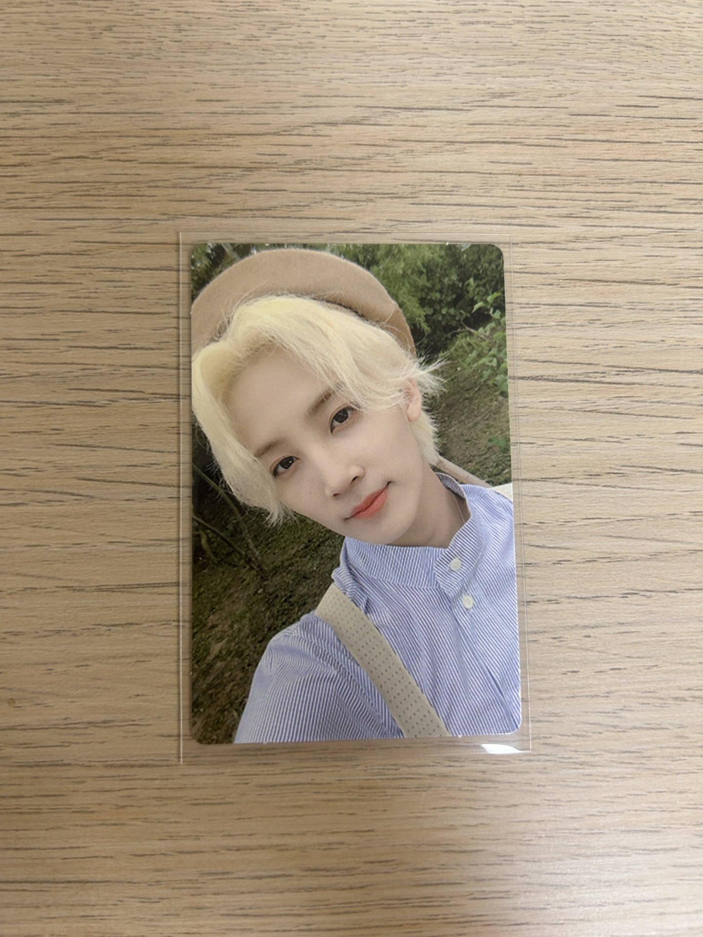 尹淨漢 貝雷帽 小卡