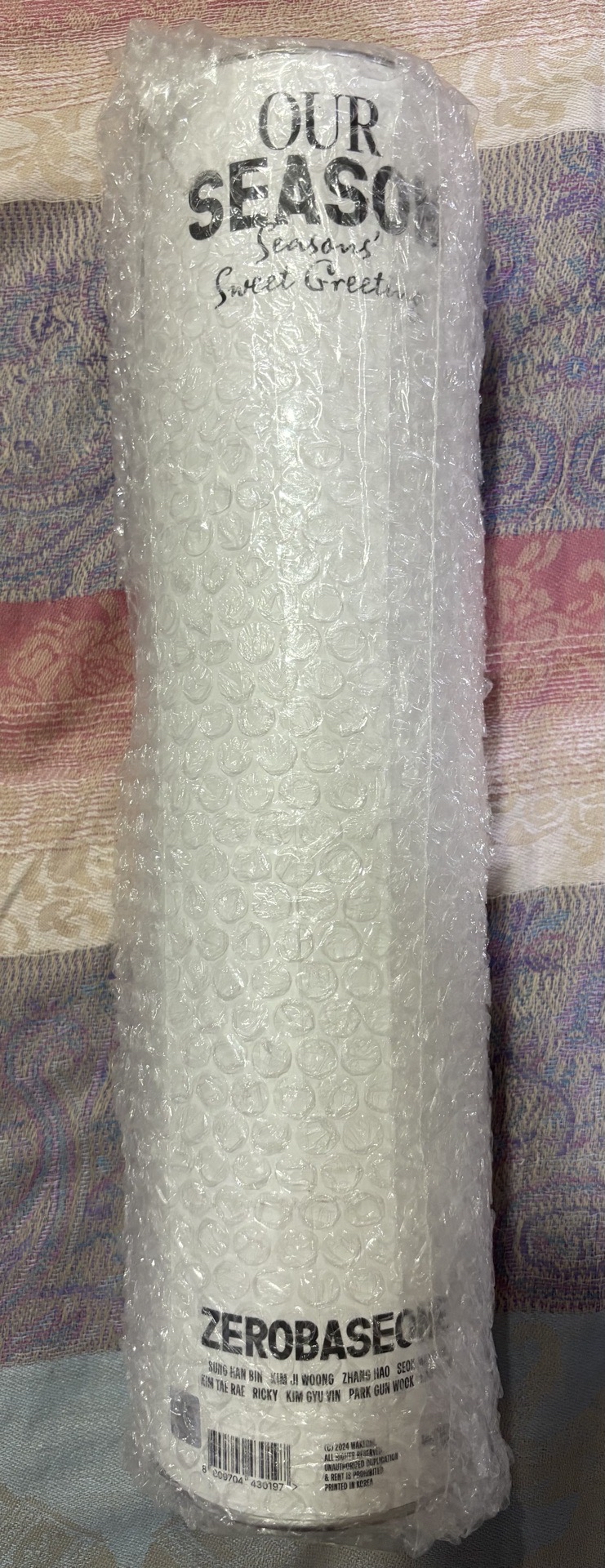 ZB1 2025 Season’s Greeting 掛曆