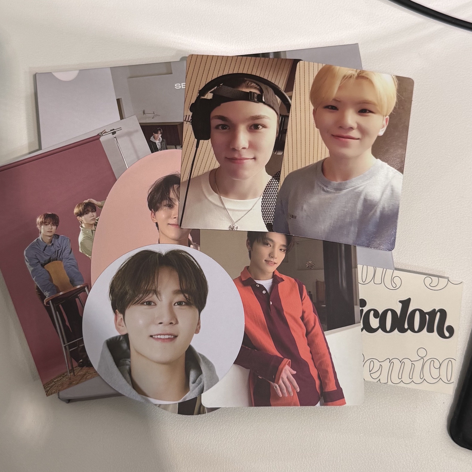 特二 SEMICOLON · 可當綁