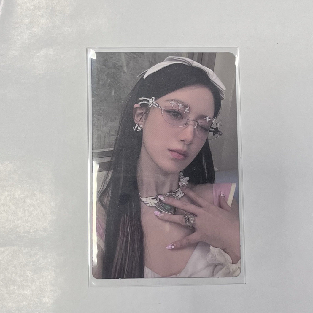 We are 專輯卡 Poca 舒華