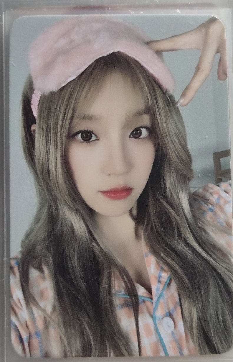 YUQ1 am 4.0 簽售卡 睡衣ver.