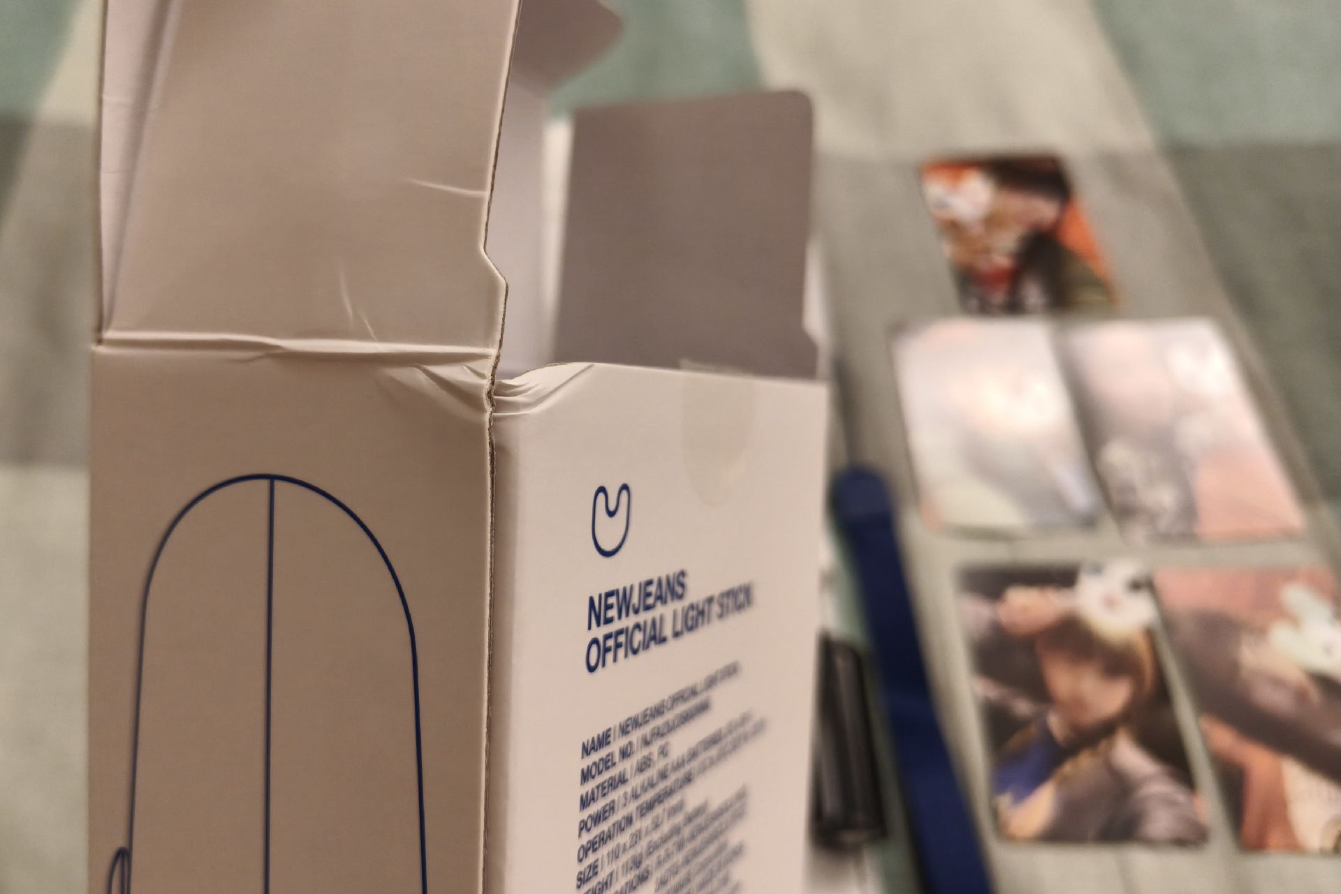 NewJeans 手燈
