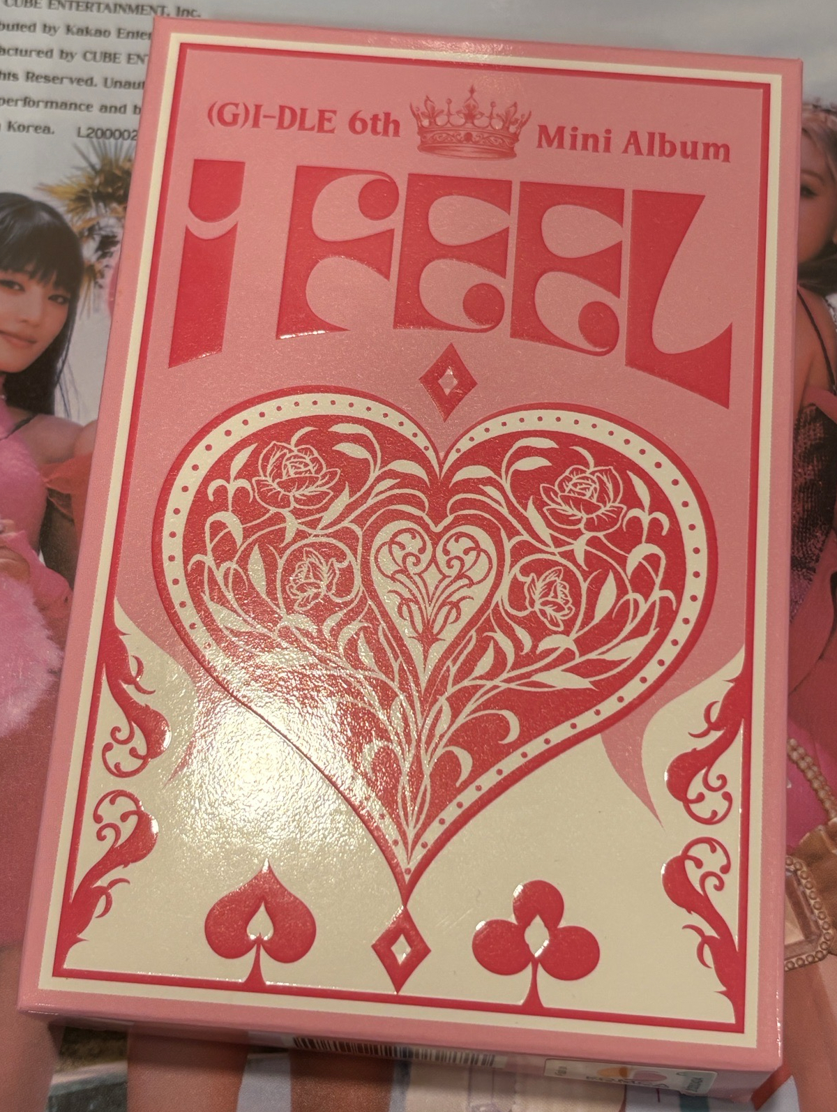 QUEEN版全收（娟折疊海報+貼紙+妮卡+舒拍立得+舒ID卡）