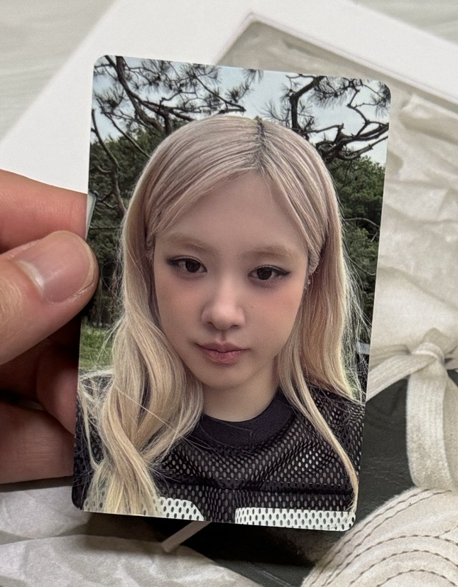 PUMA&Rosé聯名小卡