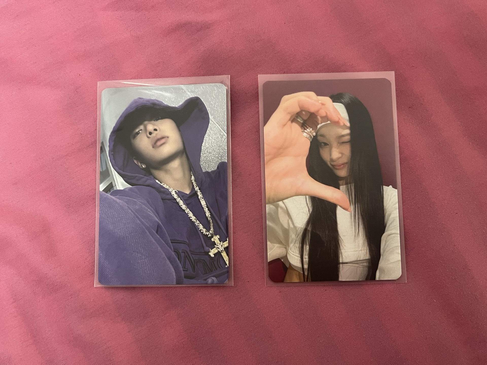 親簽海報+兩張特典