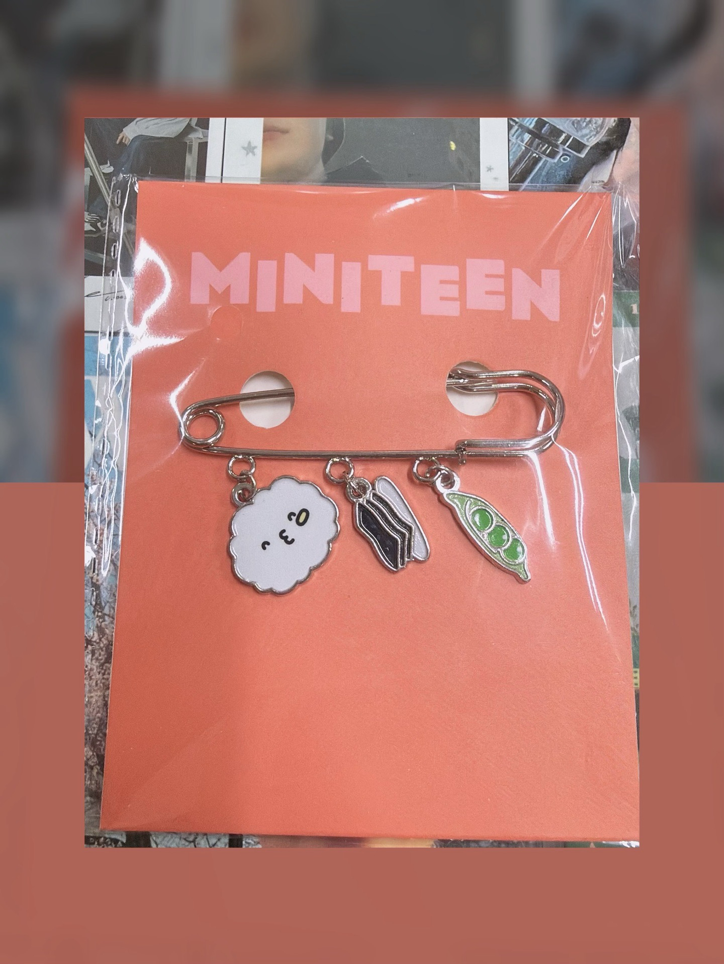 MINITEEN胸針 知勳 Woozi