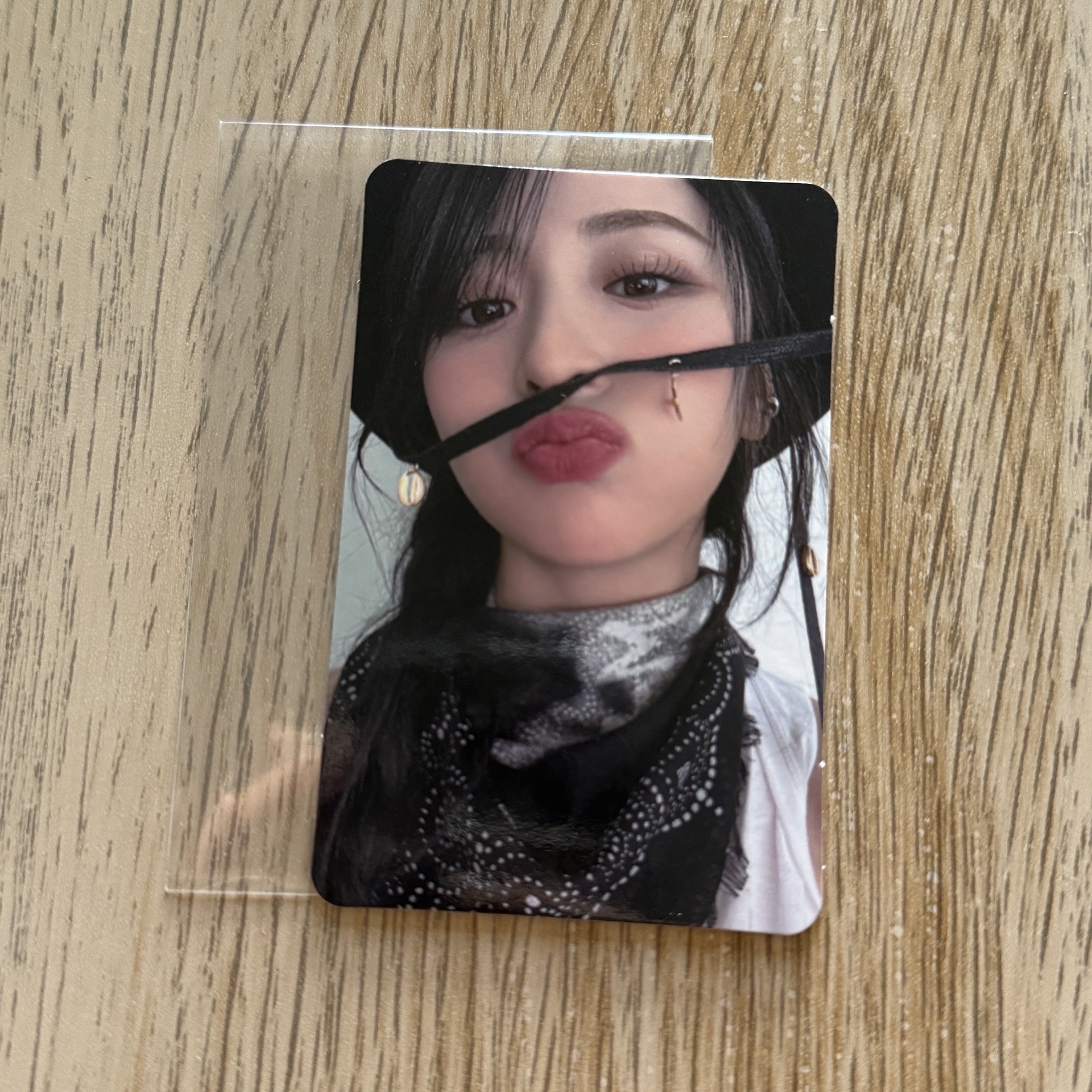 UNFORGIVEN yzy1.0 簽售卡