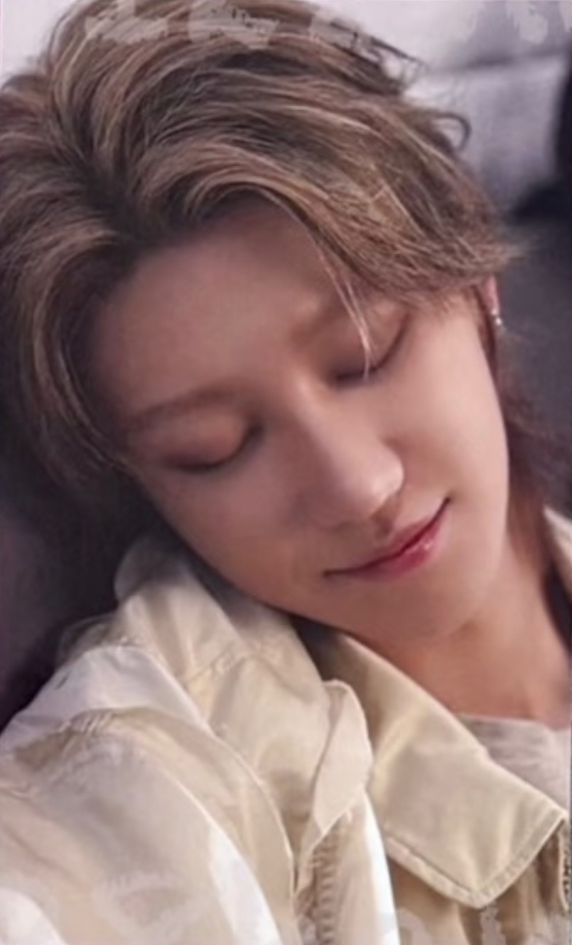 愛之日專環球-八