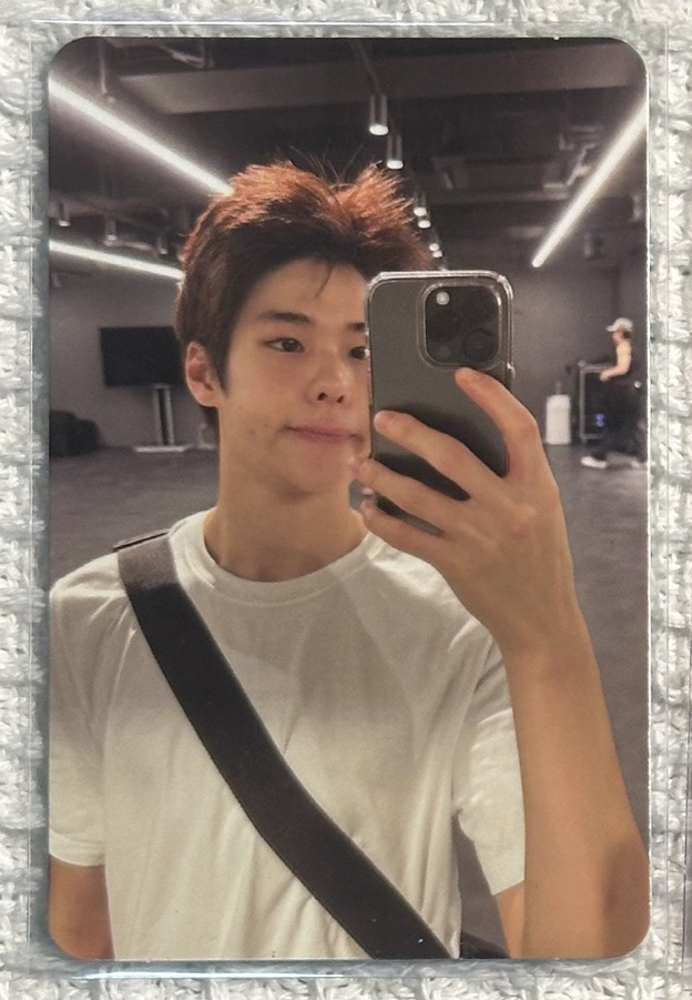 GAG專卡（上左）