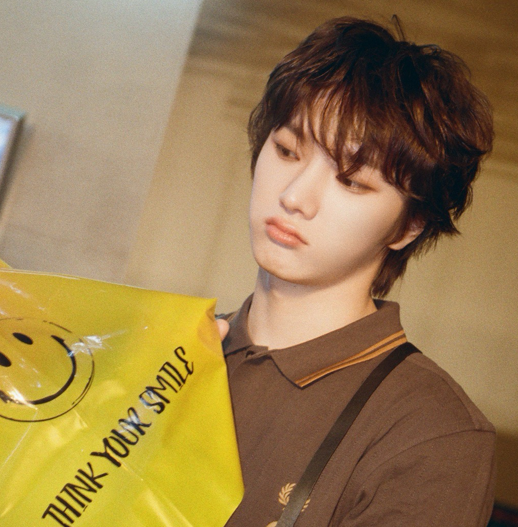 NO GENRE 예삐 耶比的單封