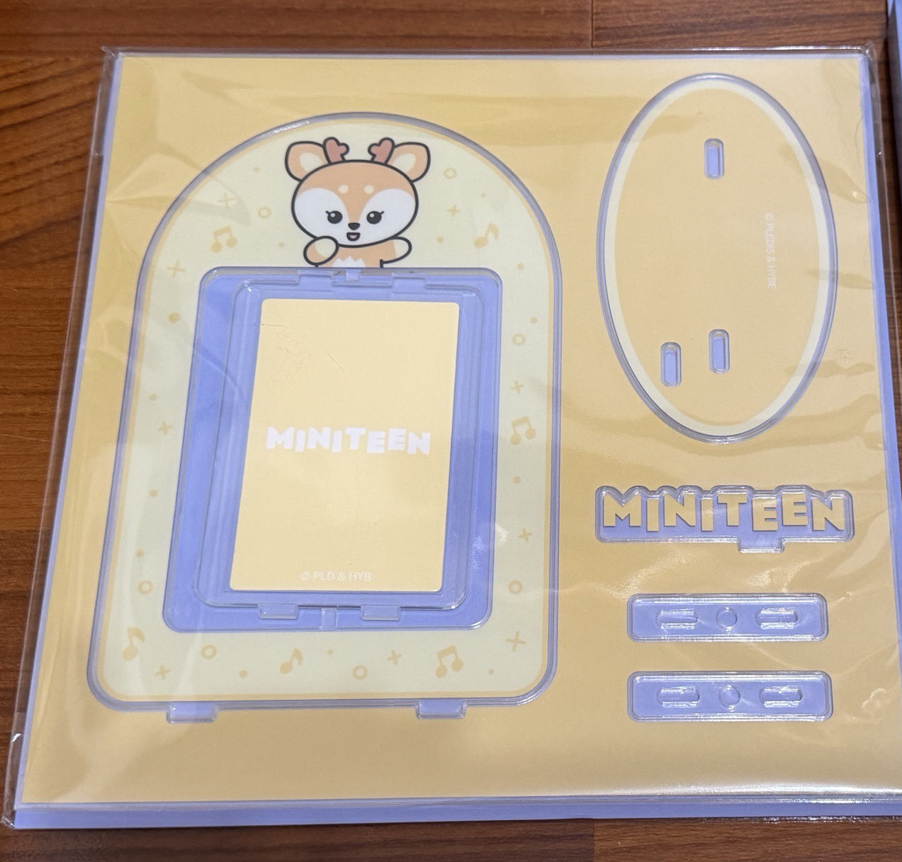 Shuasumi 旋轉立牌