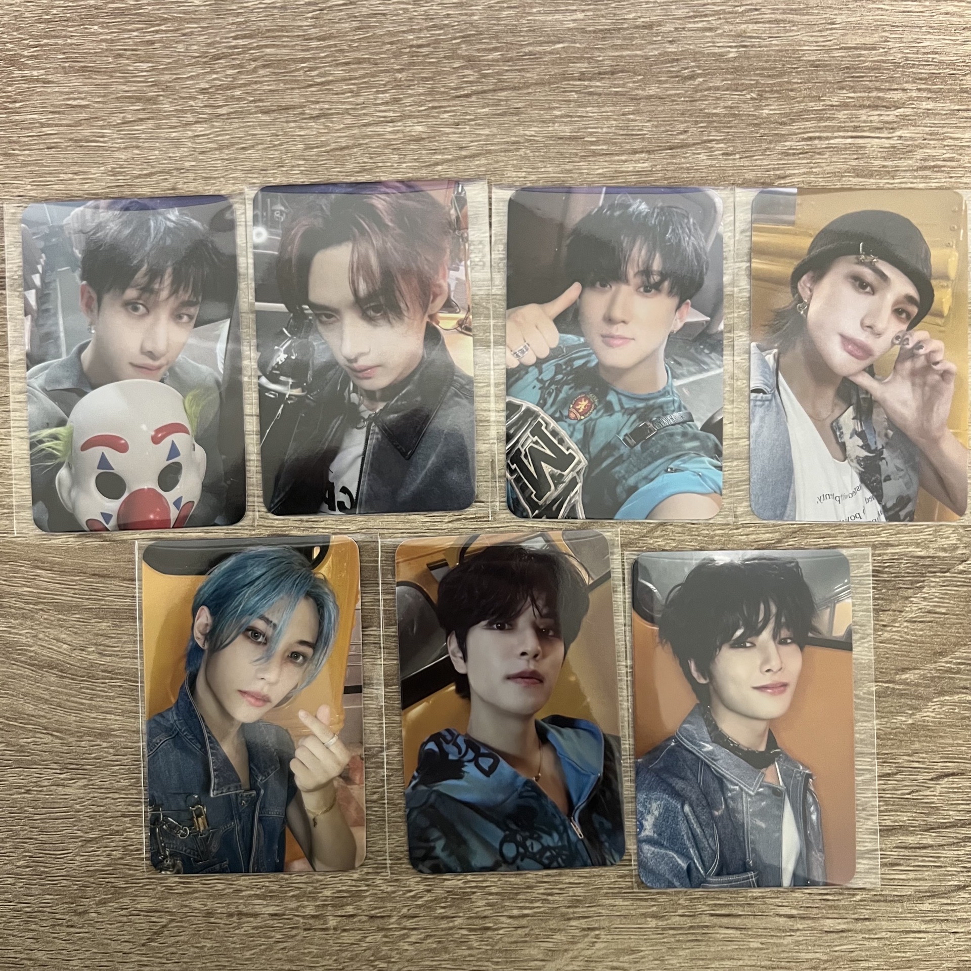 Stray kids 樂Star 阿拉丁 通路 特典 小卡 特典卡Lee Know