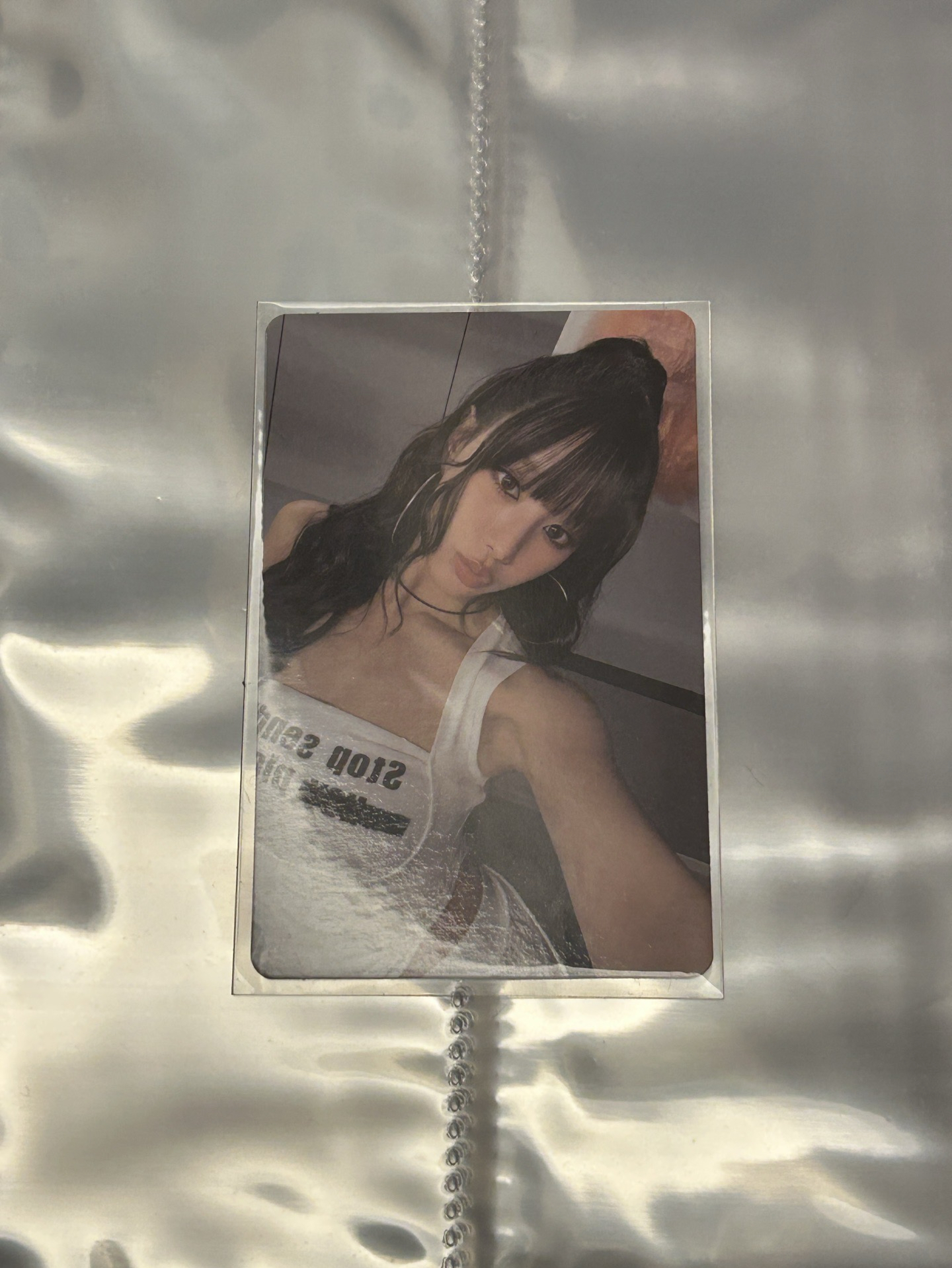 Natty專卡（白衣黑髮）