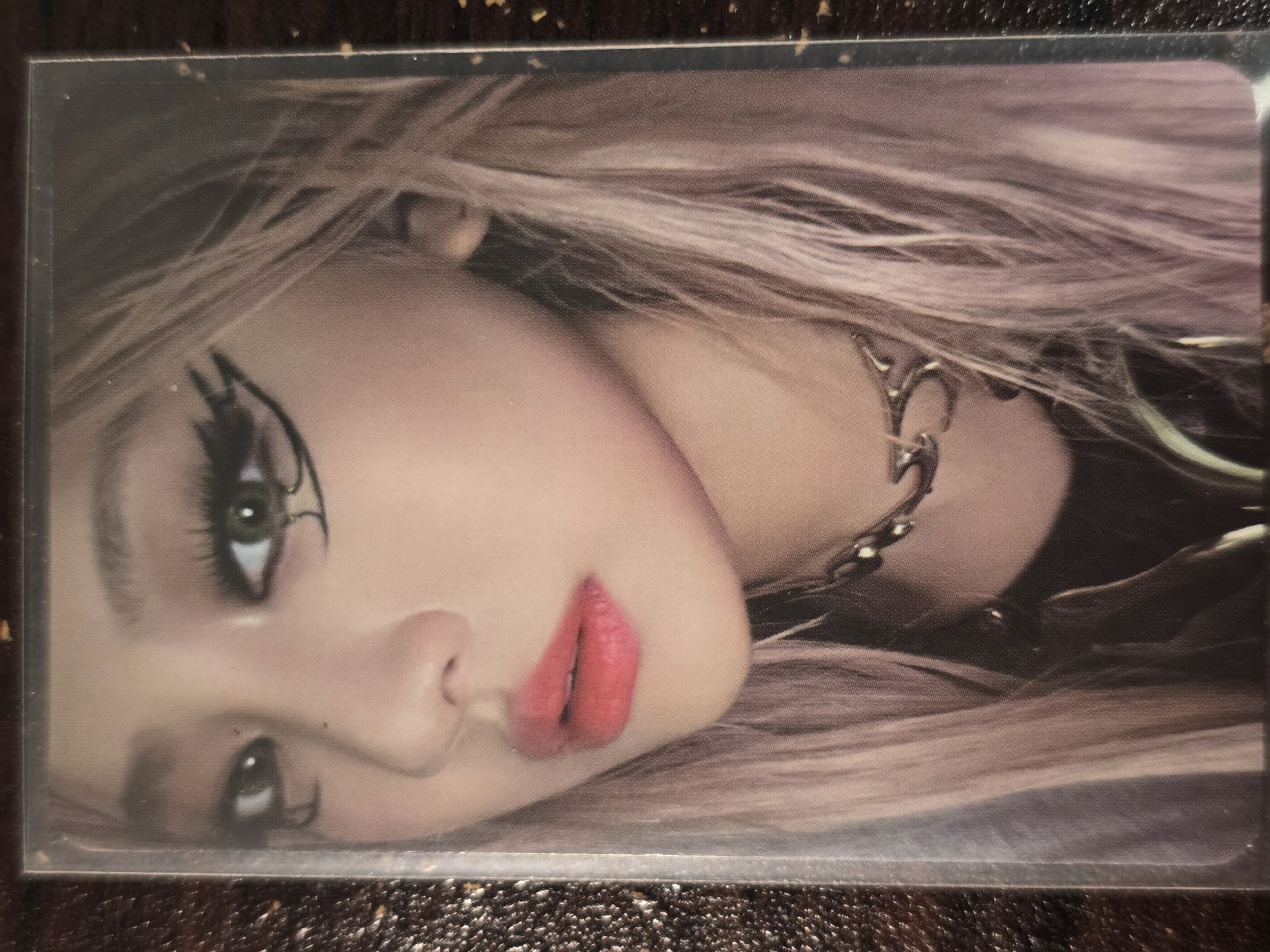 〔可單出〕Girls 專卡寧