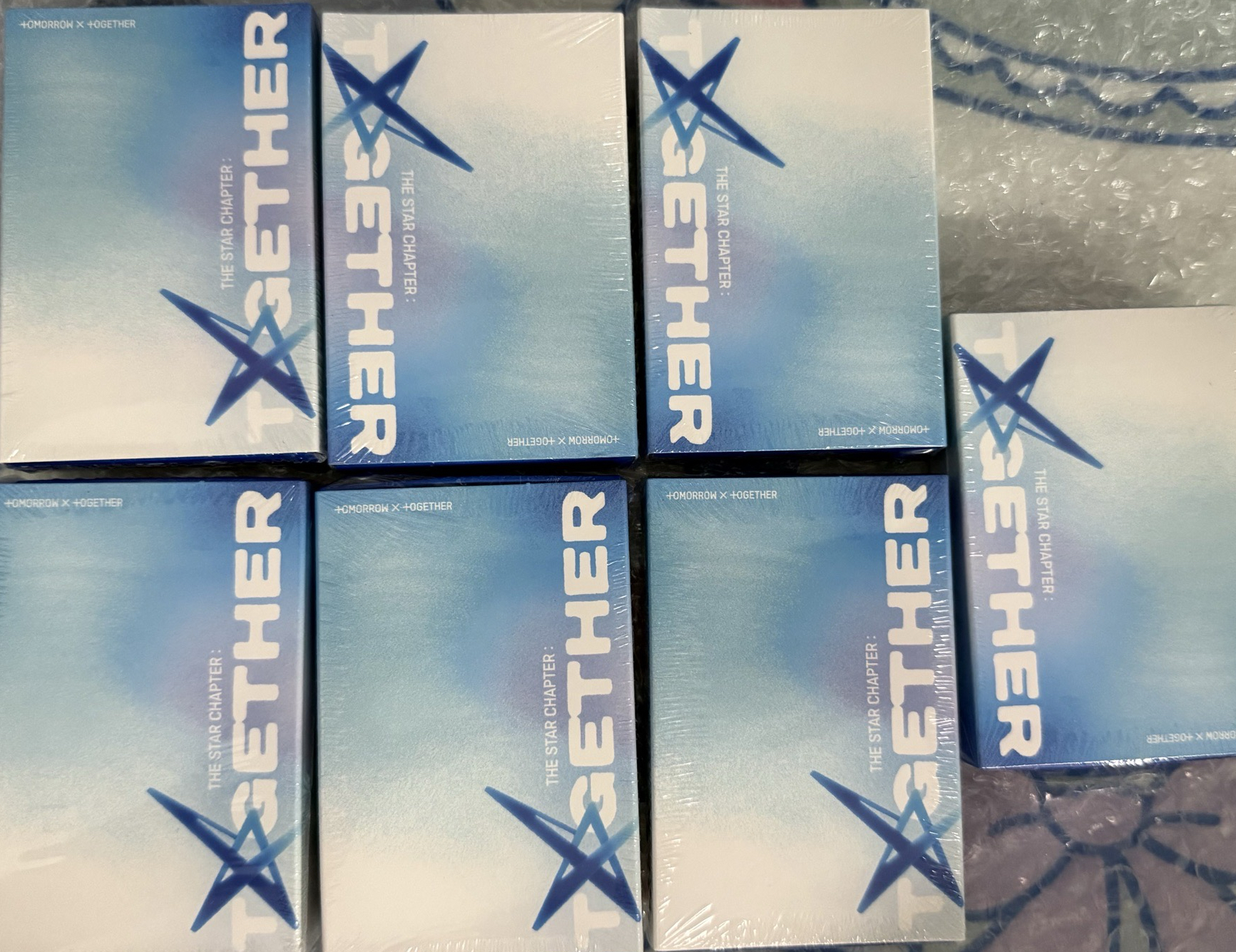 TXT 未拆迷你吊飾書