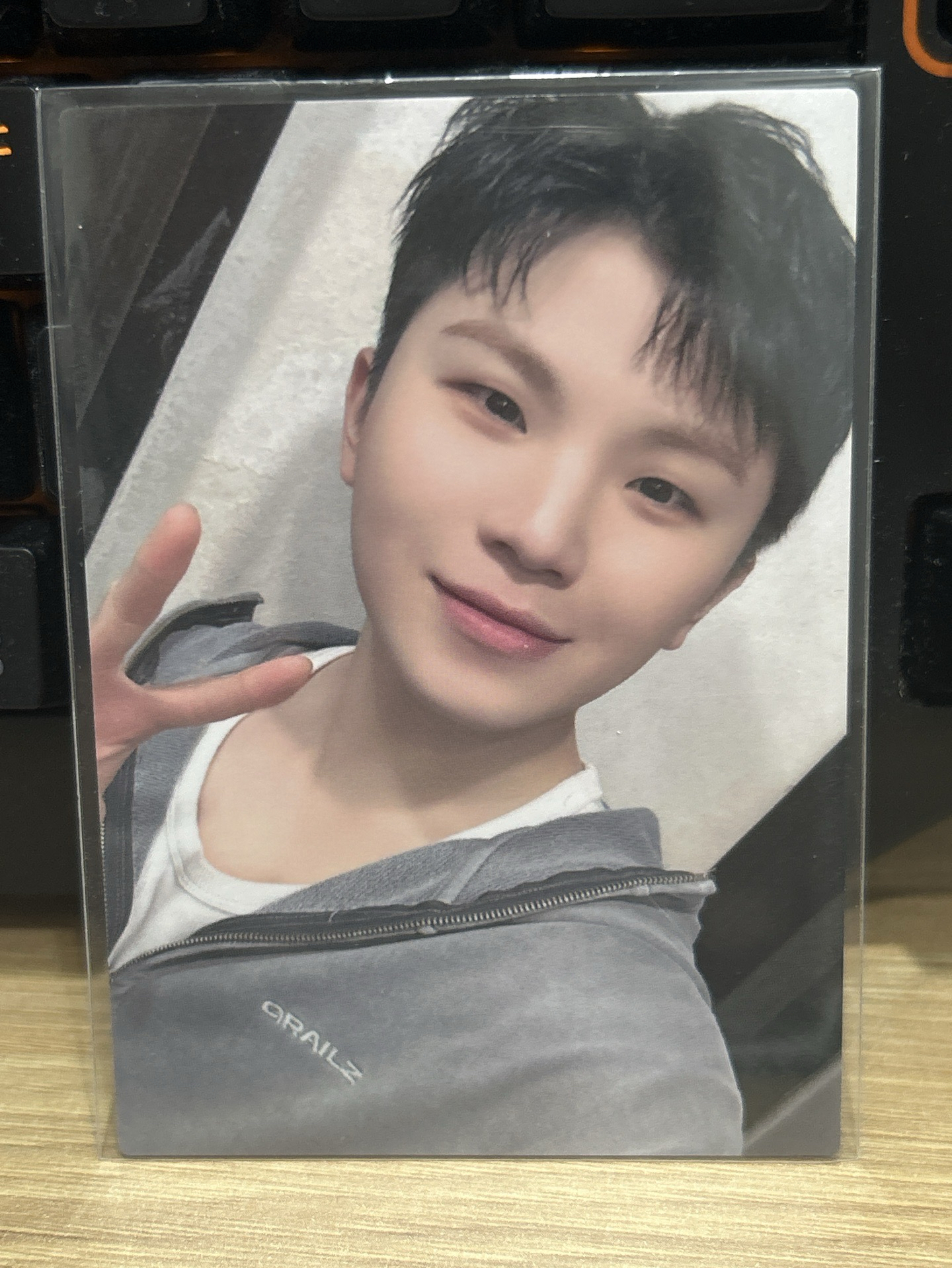 RIGHT HERE日巡集章卡 李知勳 woozi