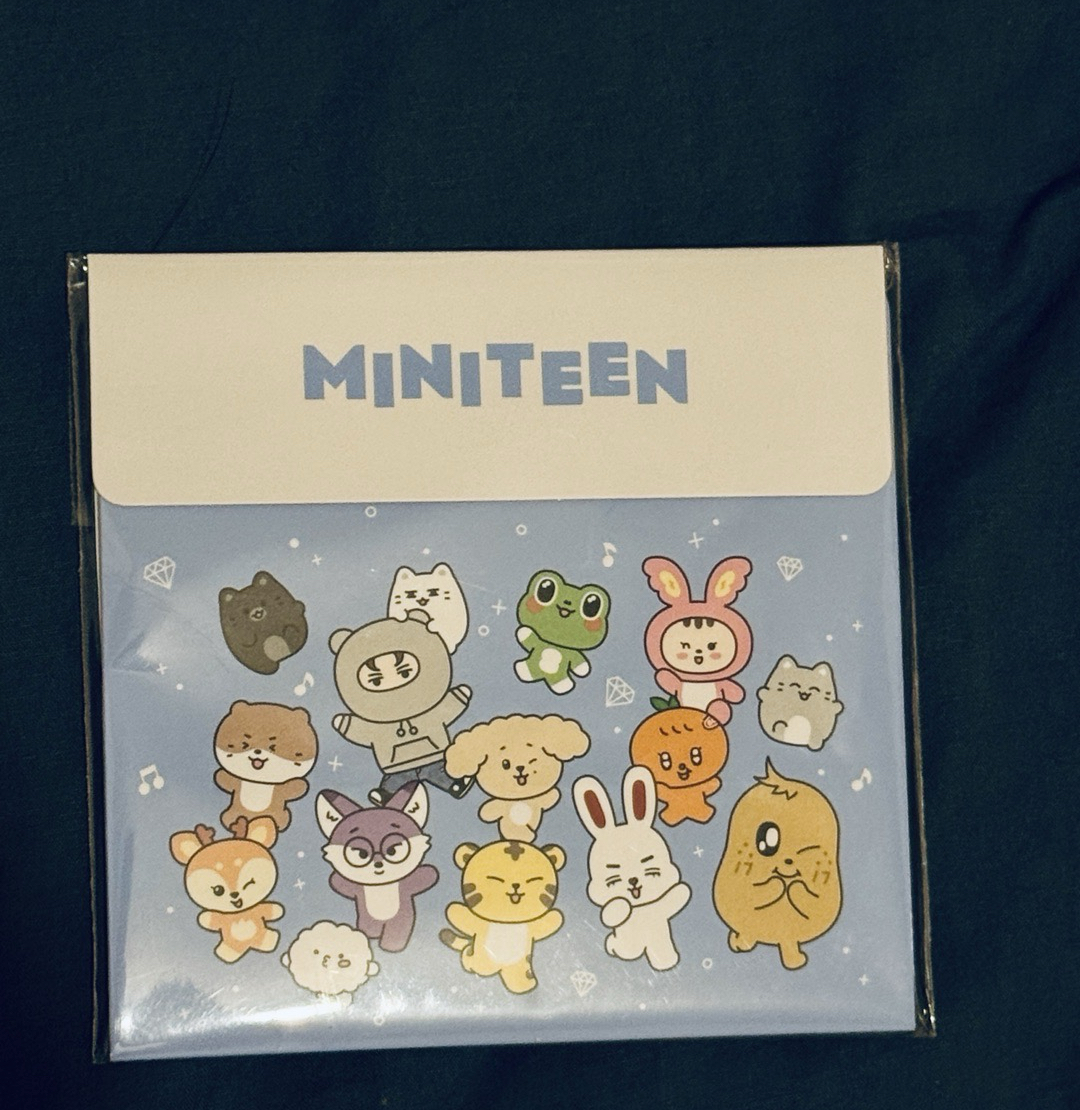 MINITEEN 台北快閃店貼紙