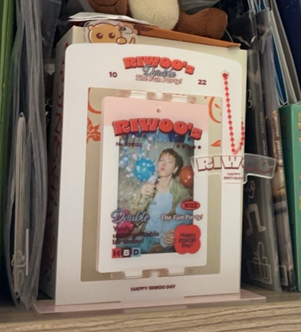 BOYNEXTDOOR Riwoo 2025 生日旋轉立牌（含小卡）