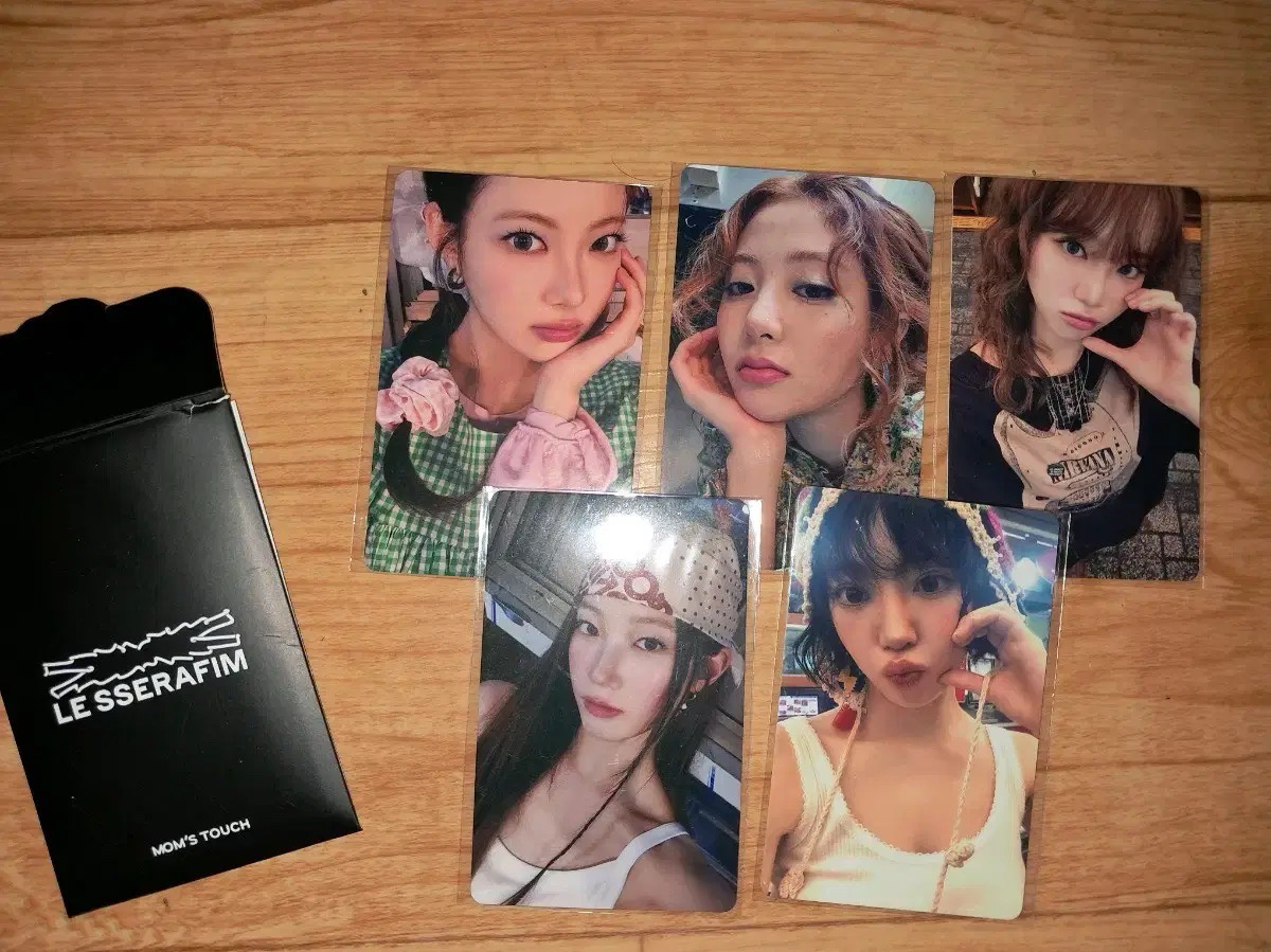 MOM’S TOUCH 代言卡 