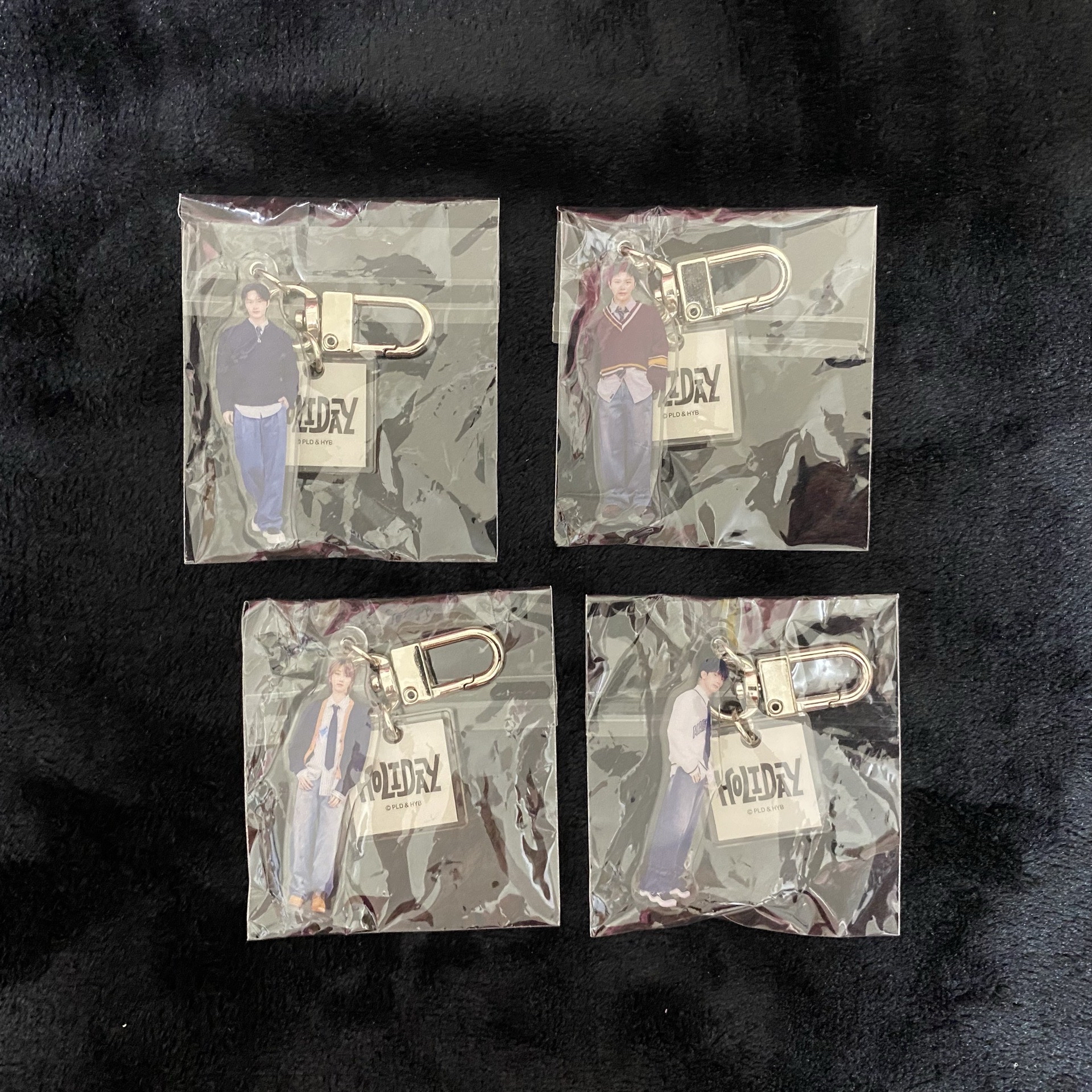 💎SEVENTEEN 25飯咪 Holiday 扭蛋鑰匙圈