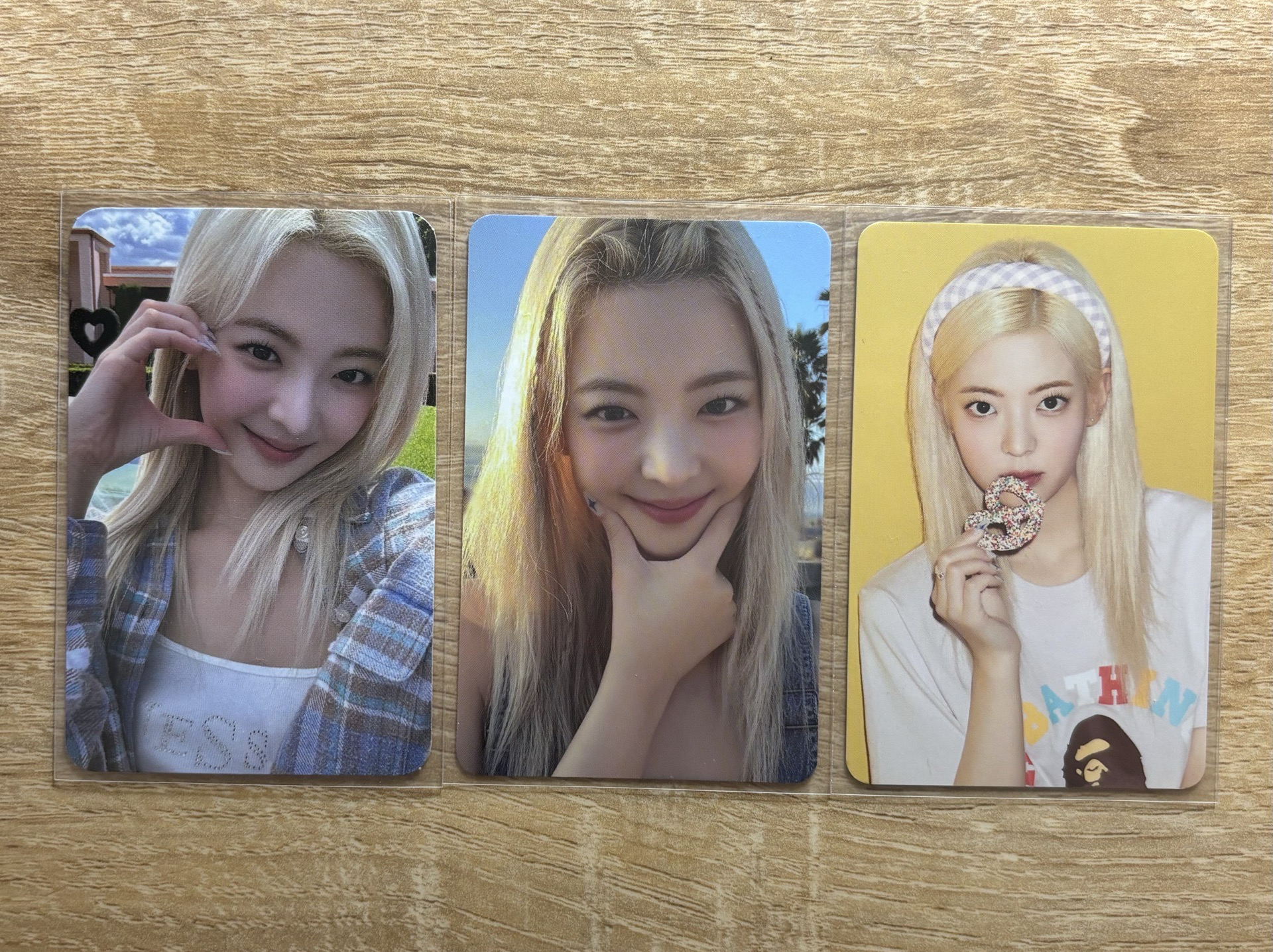 ITZY 2024年曆固配+特典粒