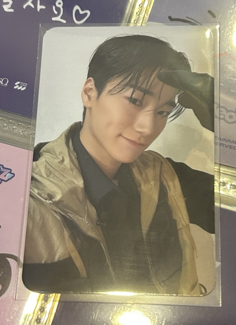 友榮10萬滿額卡