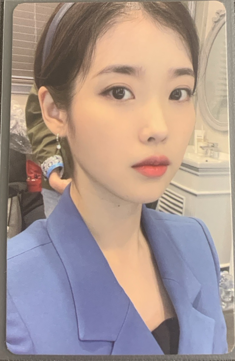 IU草莓月亮 鐵盒卡