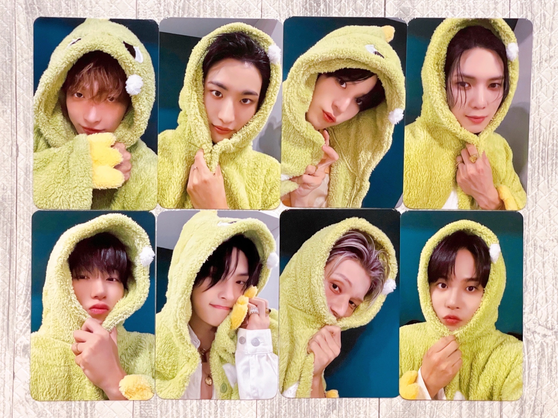 GOLDEN HOUR PT.3 MS簽售卡 軟糖、恐龍、帽踢