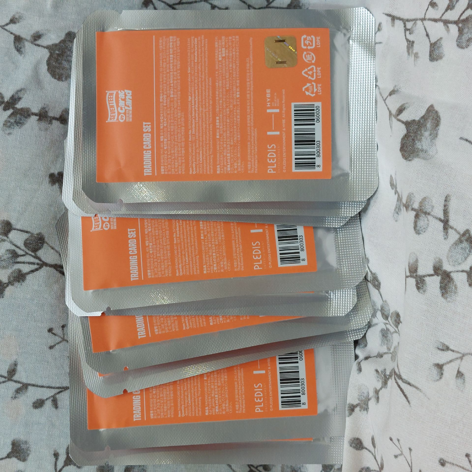 未拆卡包-九期克拉島/Righthere