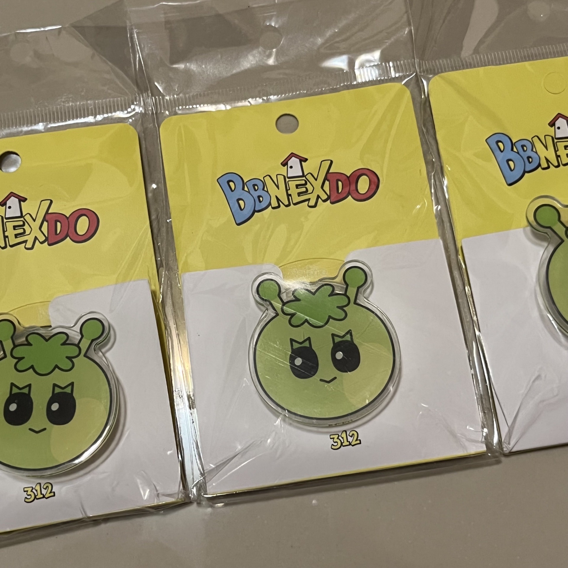 BBNEXDO快閃店 手機支架