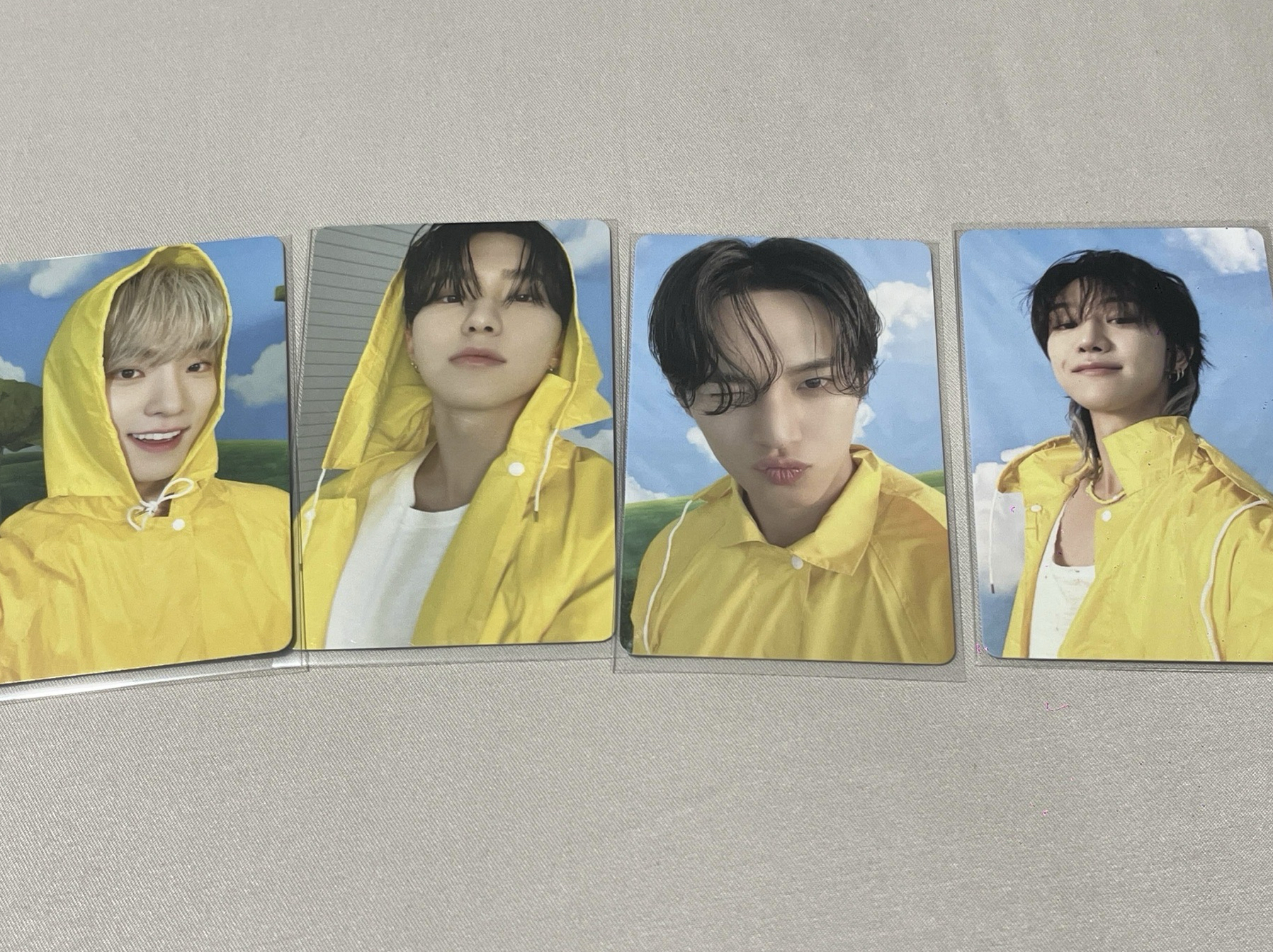 SVT🎀雨衣小卡 金珉奎 徐明浩 權順榮 李燦