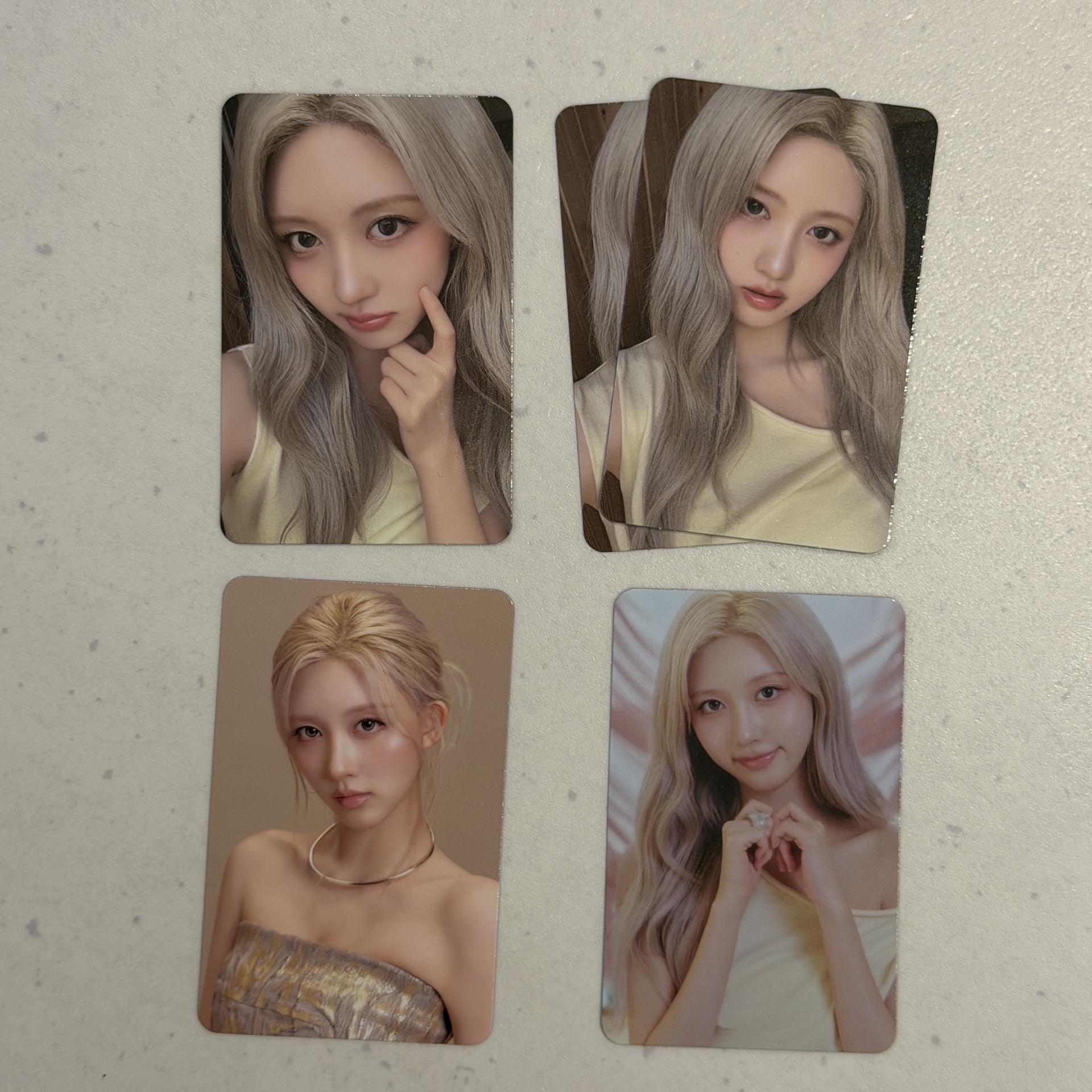 IVE世巡演唱會隨機卡包秋