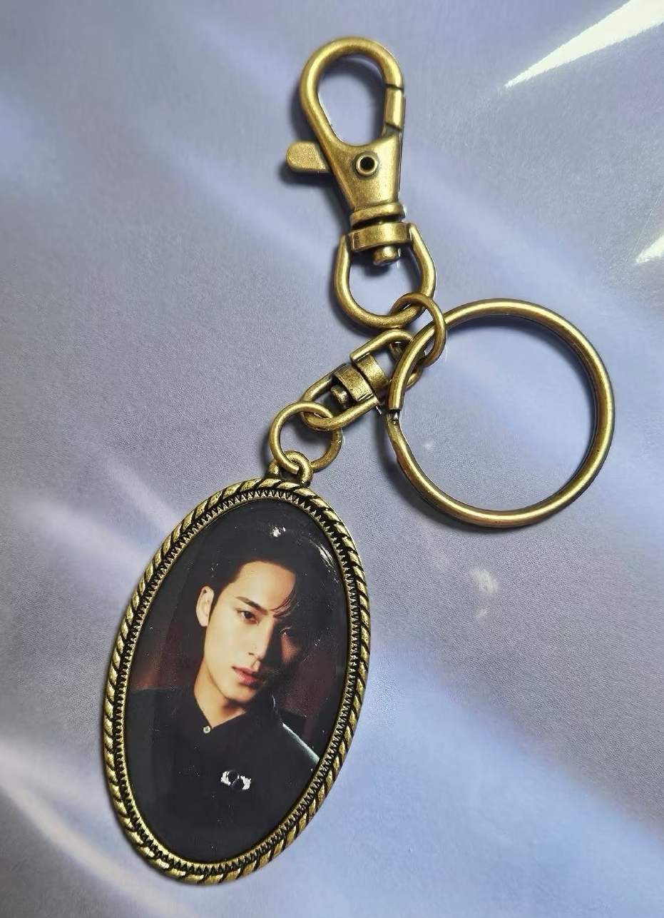 金屬吊飾（未拆）