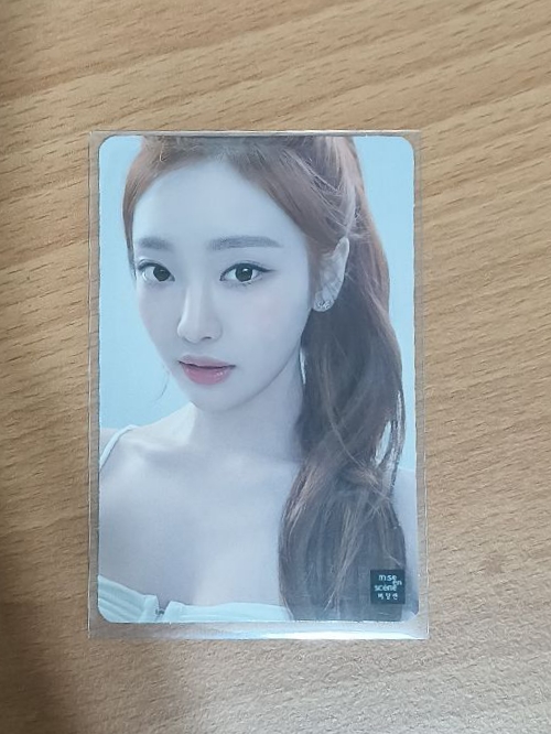 魅尚萱 代言卡 寧