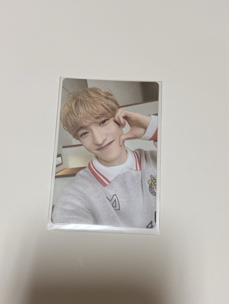 克拉島 隨機卡包 自拍卡 碩珉 DK 