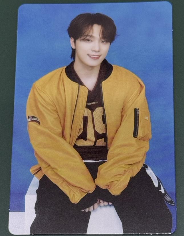 Dino 克拉島卡包卡