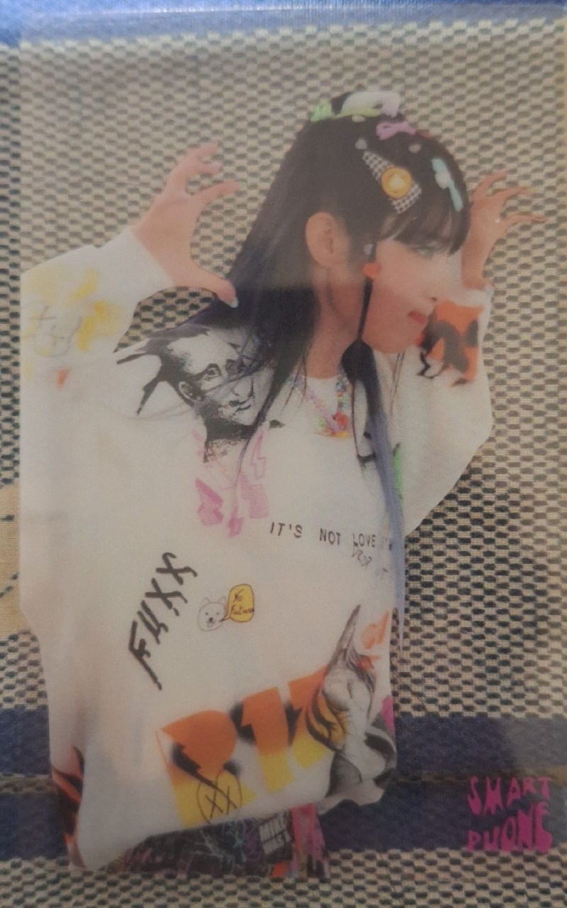 YENA smartphone 透明卡