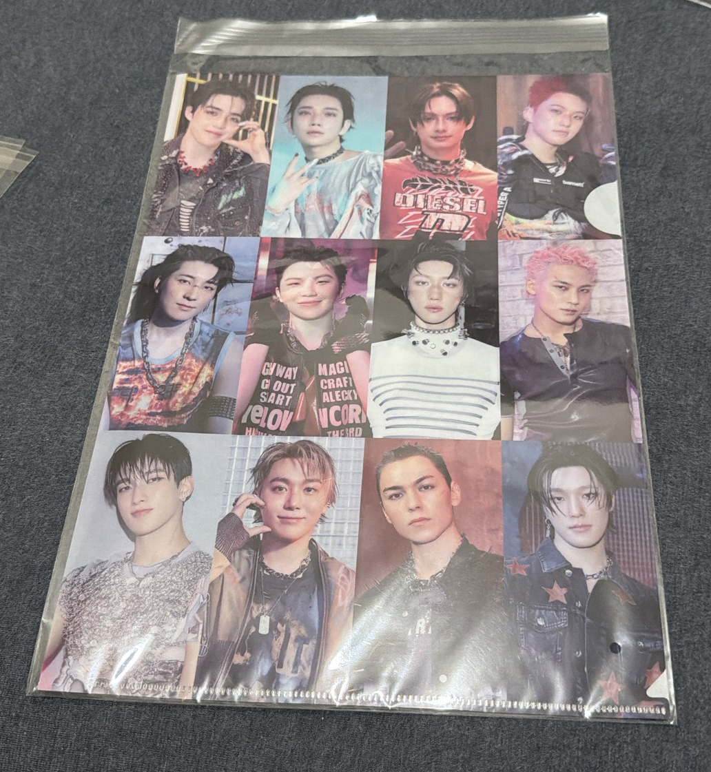 SEVENTEEN 正五 資料夾 環球特典