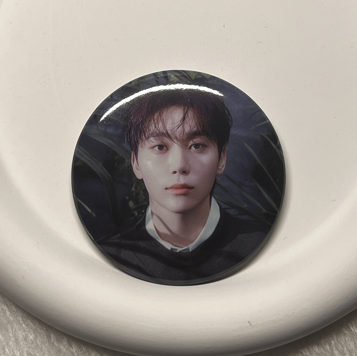 Seungkwan消費期限徽章