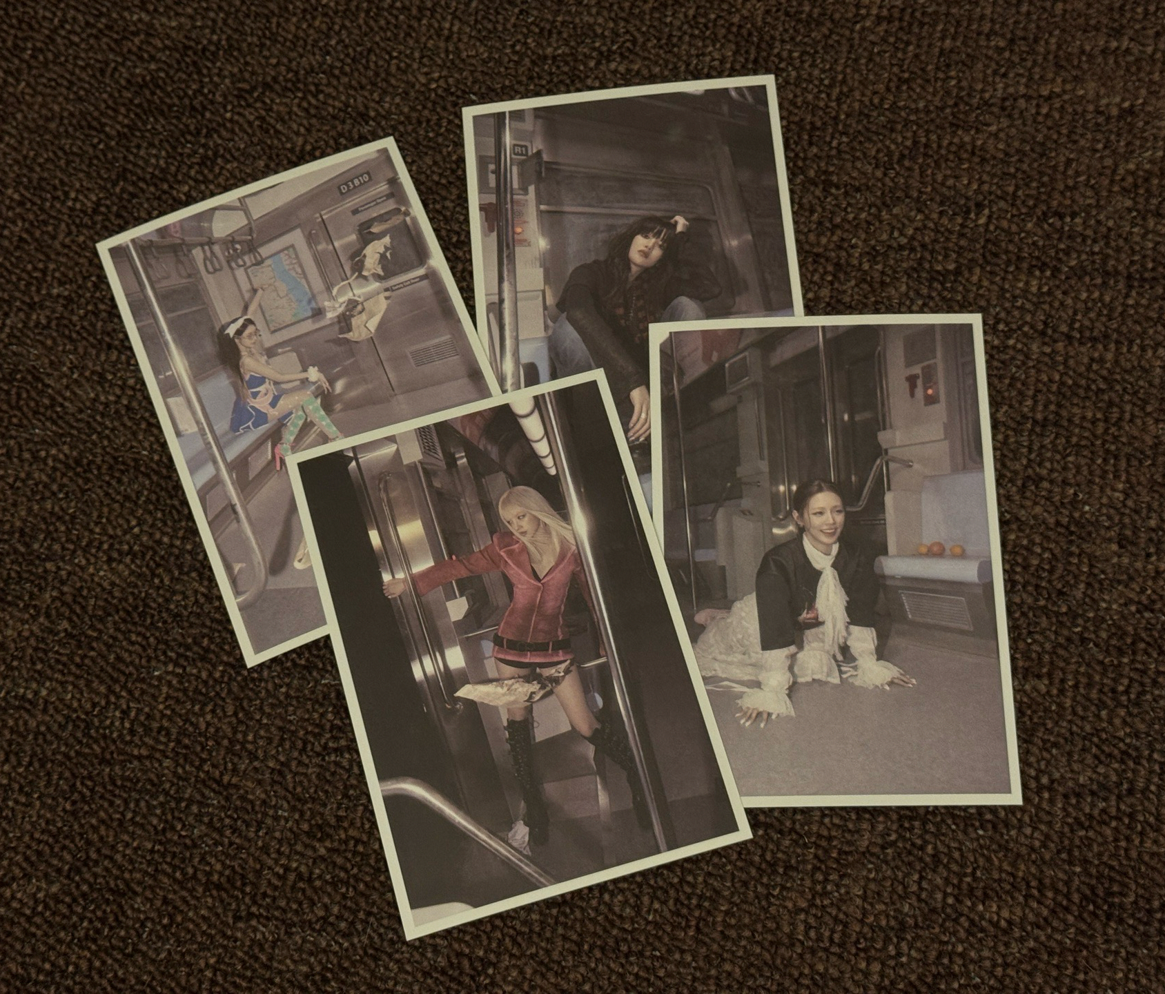 I-DLE We Are 迷八 Poca專 空專 附歌詞紙、隨機明信片（可許願）